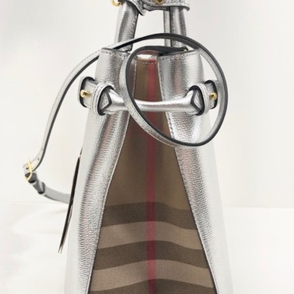 NWT BURBERRY LEATHER HOUSE CHECK BANNER DERBY MEDIUM TOTE BAG - Picture 12 of 13